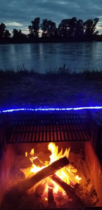 Cottonwood Campground Picture 8