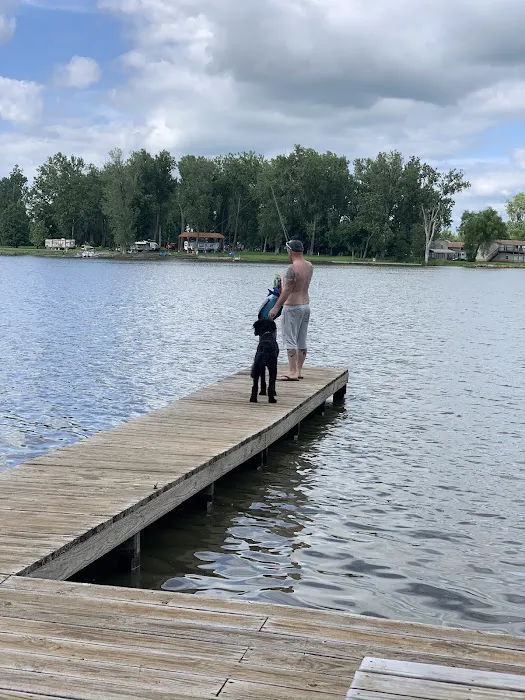 Pelican Park RV Campground Picture 2