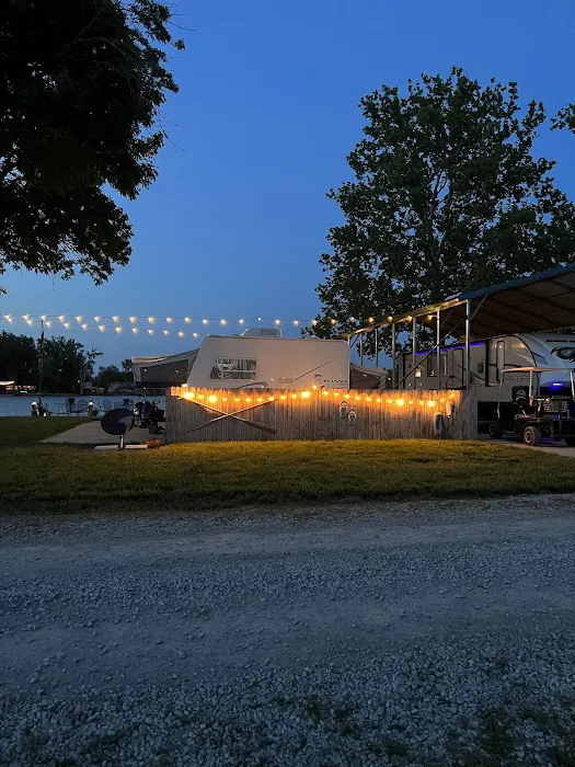 Pelican Park RV Campground Picture 3