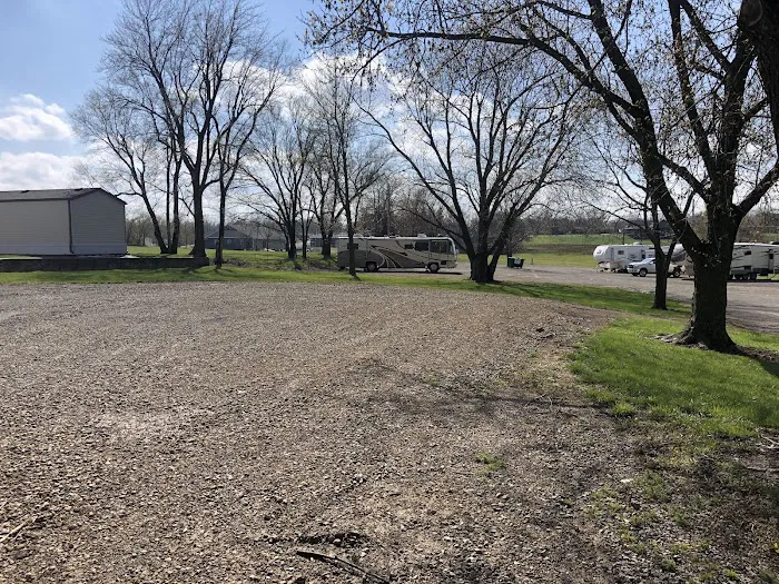 Meadow View Park Picture 3
