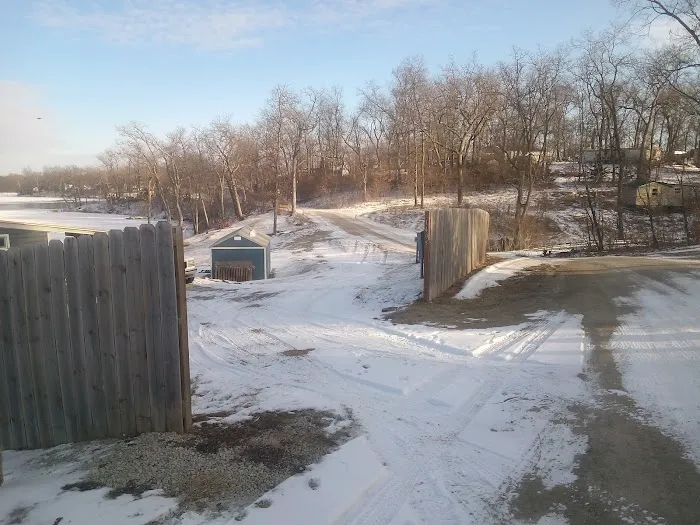 Hideaway Lake Picture 8