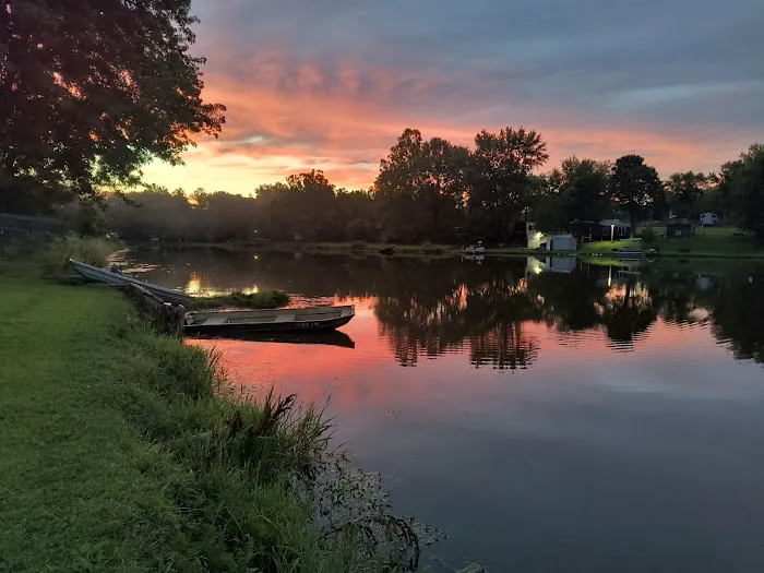 Hideaway Lake Picture 6