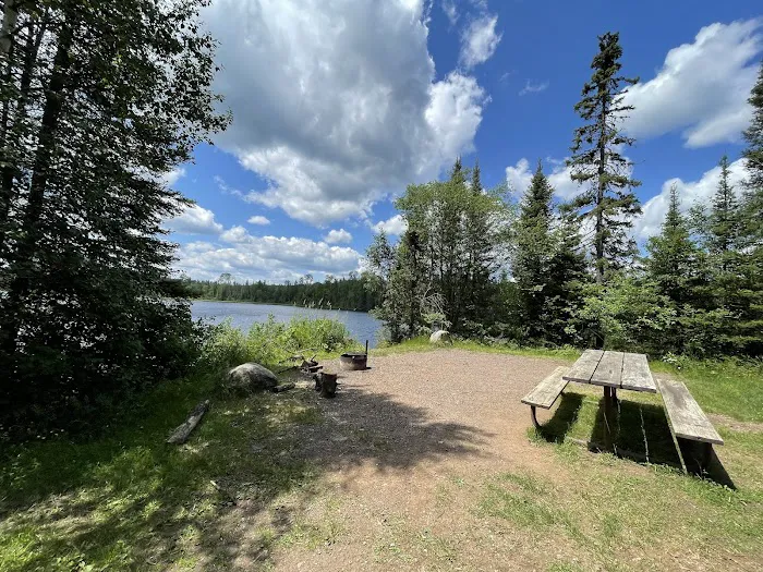 Sullivan Lake Campground Picture 4