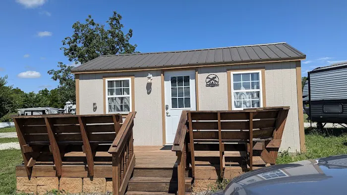 Powell's Creekside Haven Picture 1