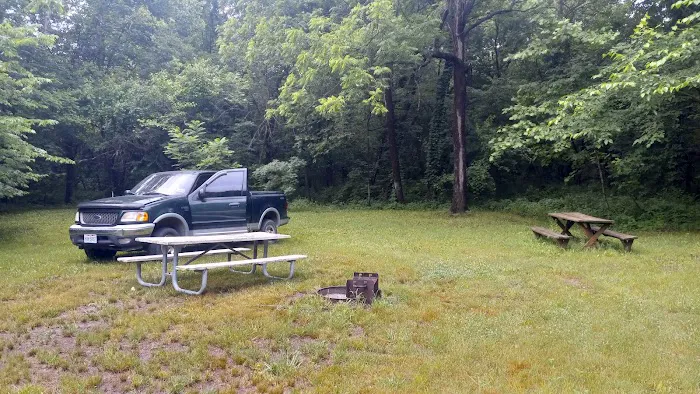 Powell's Creekside Haven Picture 5