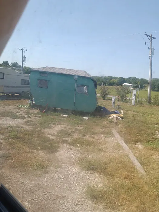 Powell's Creekside Haven Picture 9