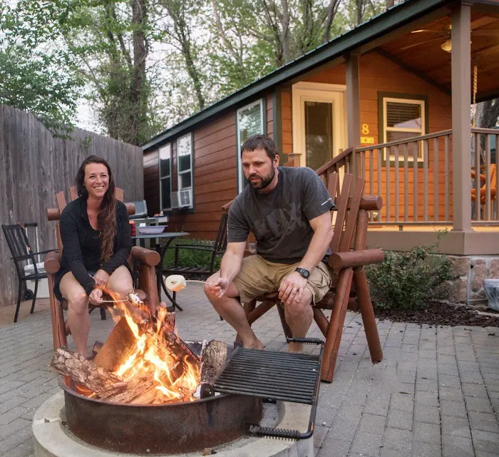 Kansas City East / Oak Grove KOA Holiday Picture 6