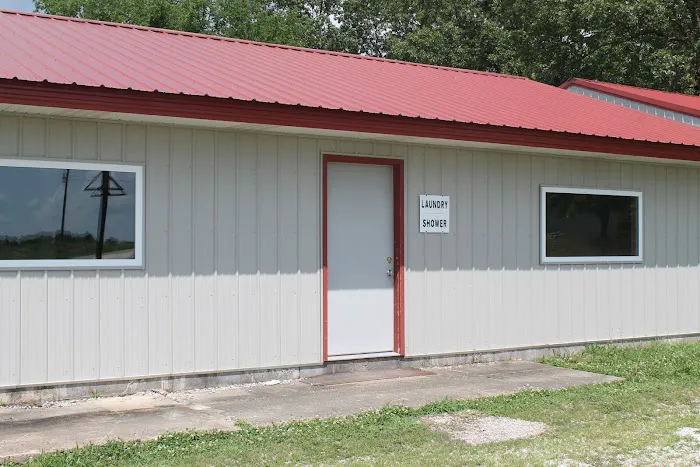 Loehr Campground and Resort Picture 4