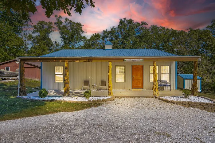 Stockton Lake Hideaway Picture 1