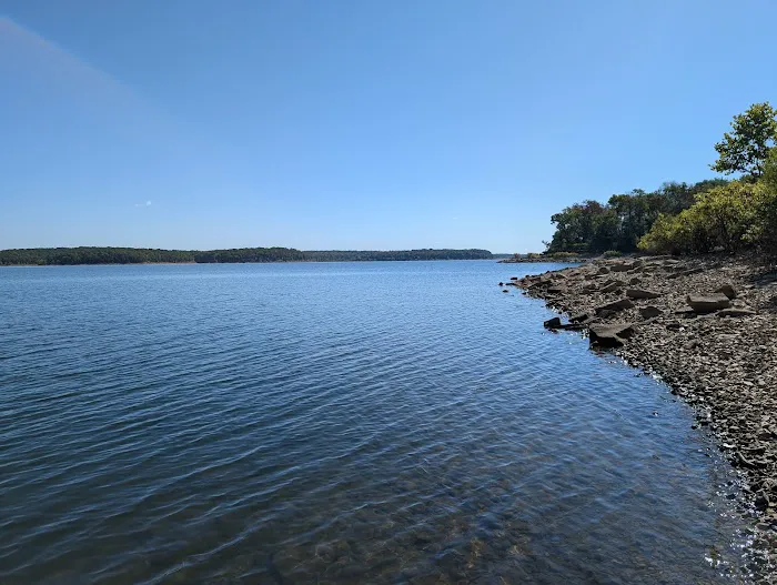 Stockton Lake Marina Cabins Picture 9