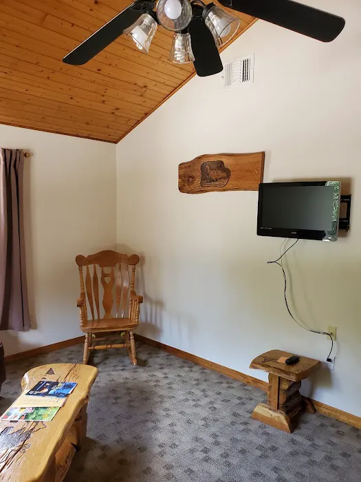 Stockton Lake Marina Cabins Picture 8