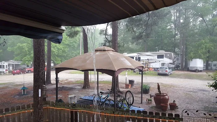 J B's RV Park & Campground Picture 9