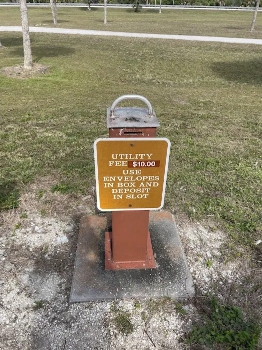 Dona Drive wildlife check station Picture 9