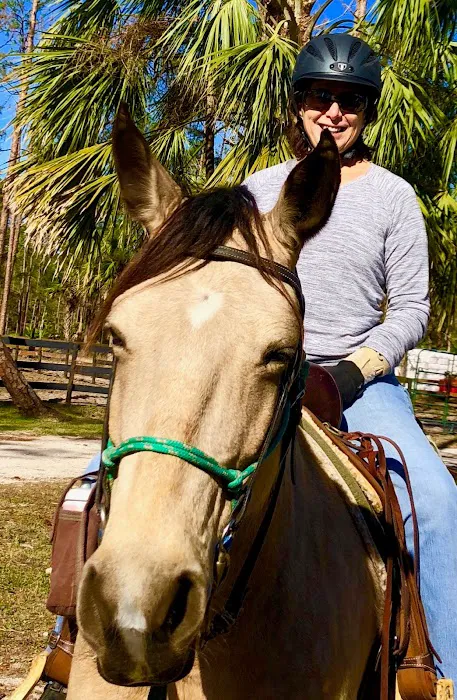 Triple V Ranch Equestrian Campground Picture 4