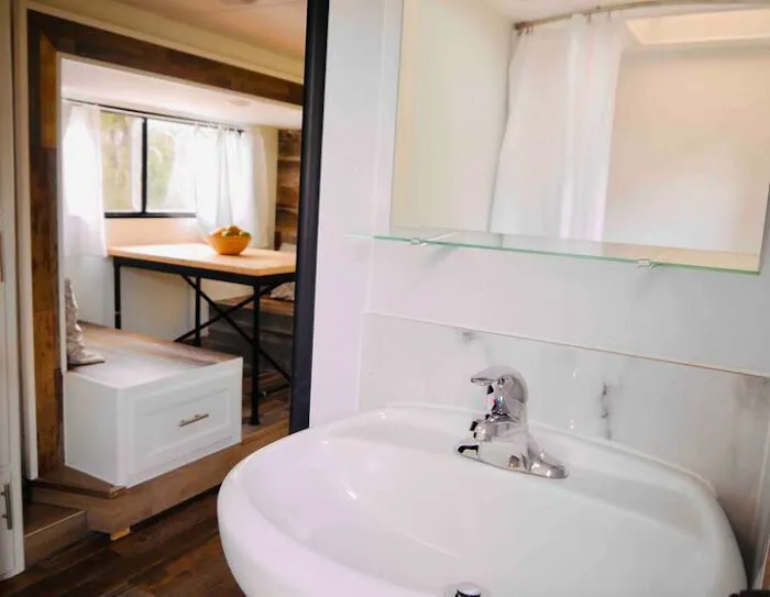 Social Distanсing Approved Nature Getaway! Picture 3