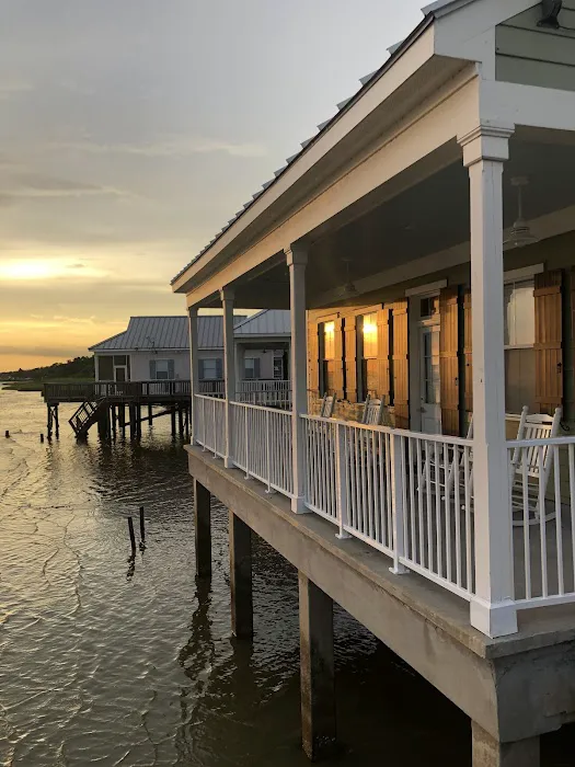 Fontainebleau Cabins Picture 7