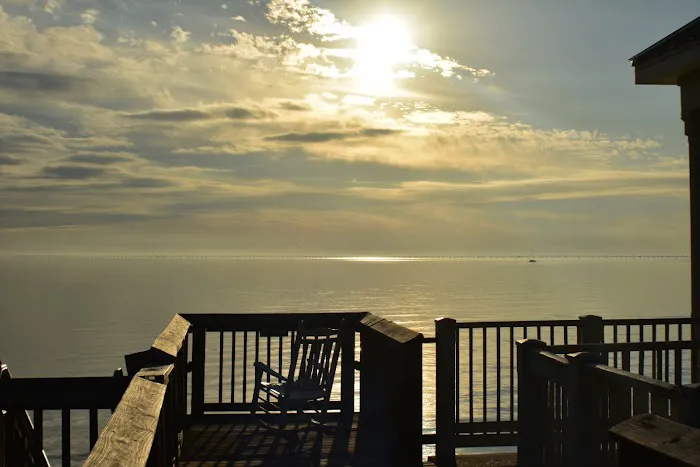 Fontainebleau Cabins Picture 6