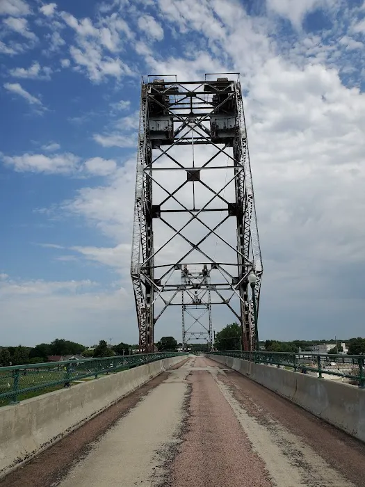 Meridian Bridge RV Resort Picture 1