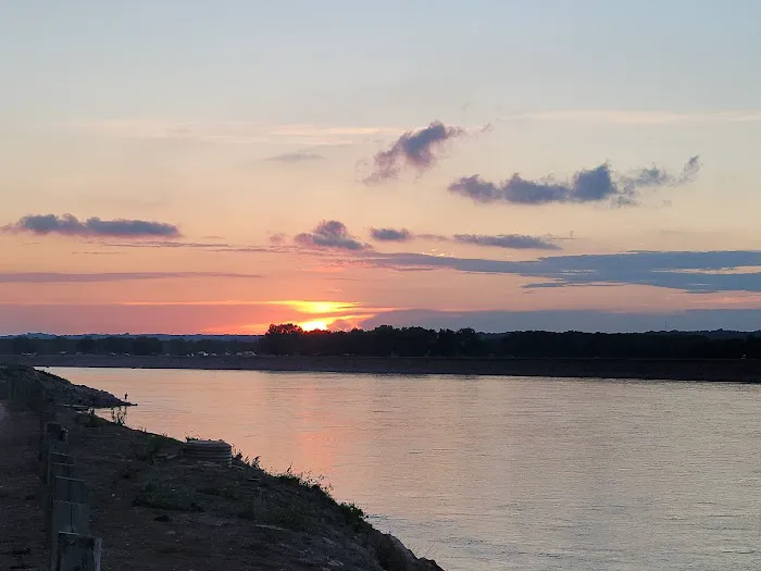 Nebraska Tailwaters Campground Picture 2