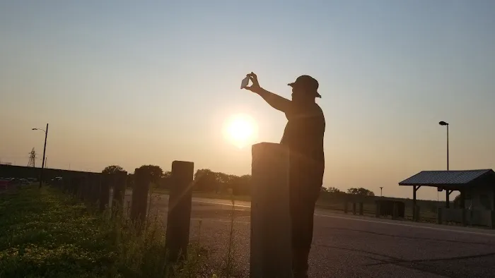 Nebraska Tailwaters Group Campground Picture 5