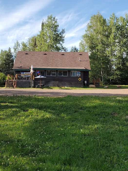 Wildhurst Lodge & Campground Picture 4