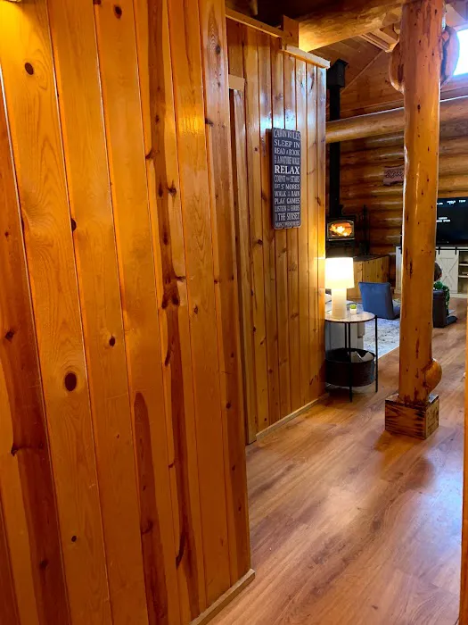 Stony Loop Coop Cabin & Campground Picture 8