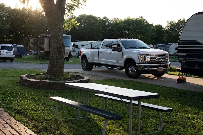 Owl Creek RV Park Picture 9