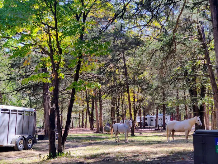 Devil’s Den Horse Camp Picture 7