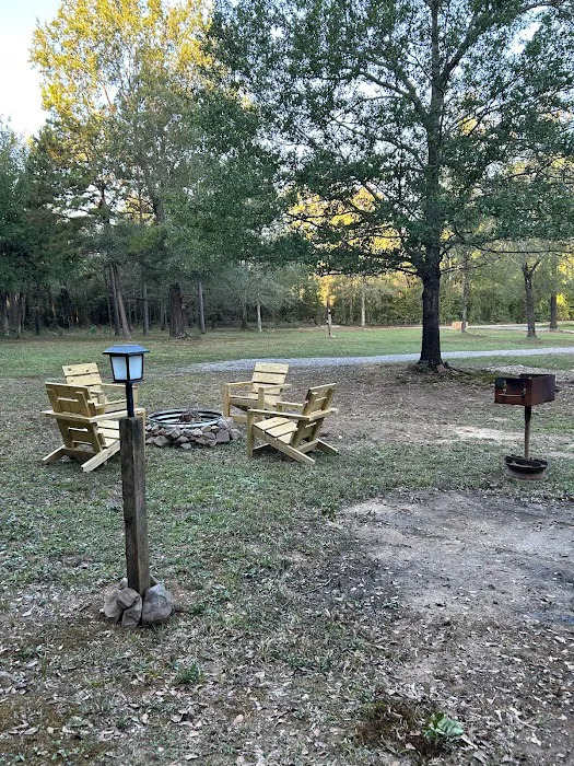 Mena, AR - Hidden Oaks Cabins Picture 8