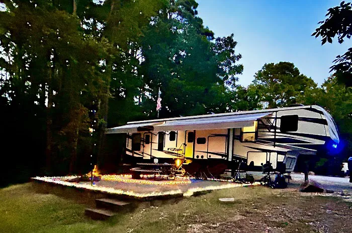 DeRoche Ridge Campground at Degray Lake State Park Picture 8