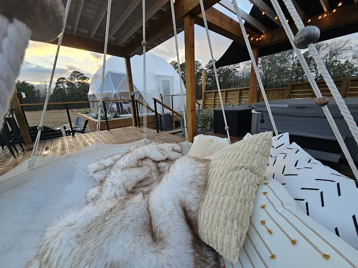 Moonlit Glamping Luxury Geodomes Picture 5