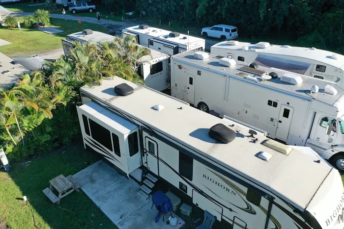 Southern Comfort RV Resort Picture 2