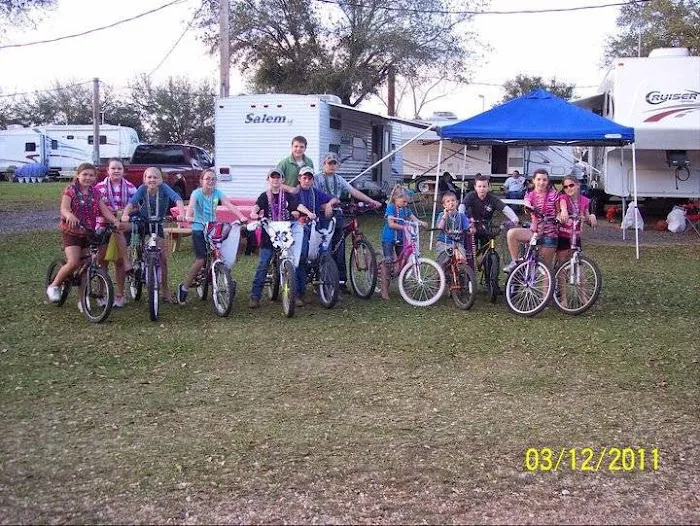 Sweetwater RV Ranch & Riding Stables Picture 9