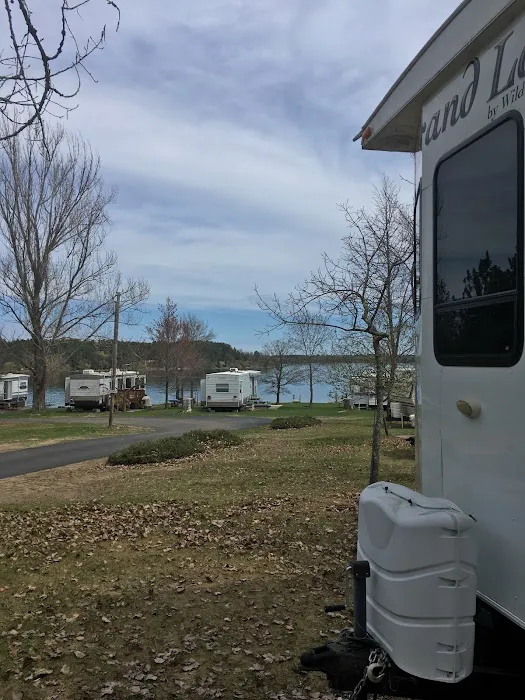 Spruce Hill Campgrounds Picture 6