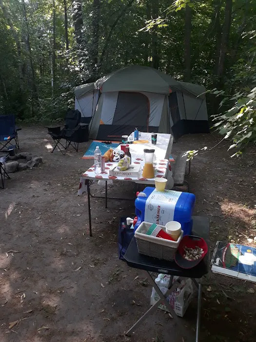 Campers' Paradise Picture 2