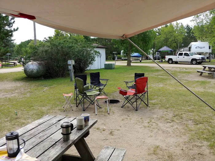 Vagabond Village Campground Picture 3