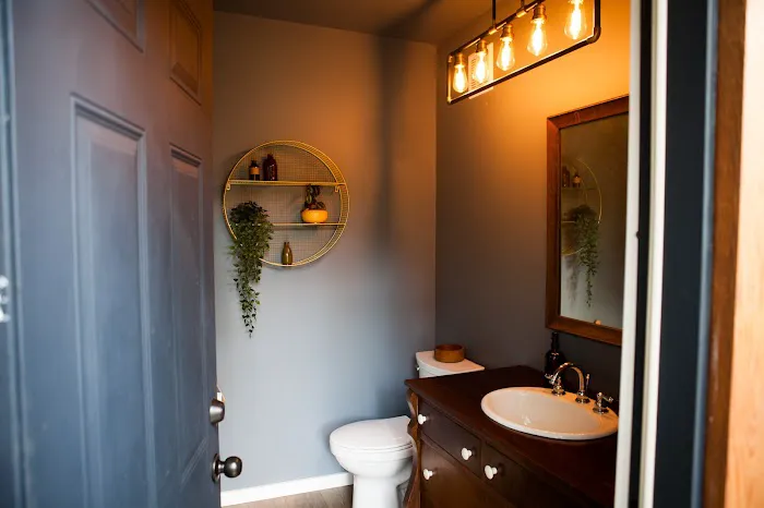 The Grove Glamping Picture 1