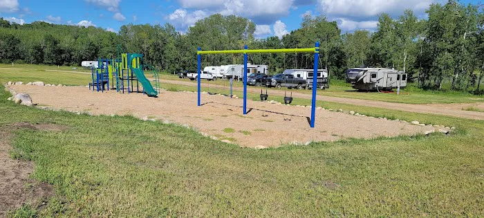 Nevis Campground & RV Park Picture 2