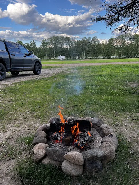 Nevis Campground & RV Park Picture 4