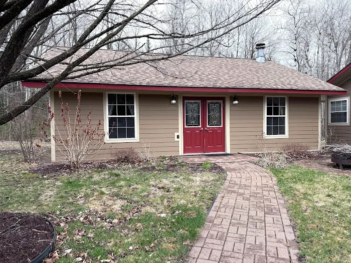 Little Moose Cabin Vacation Rental Picture 7