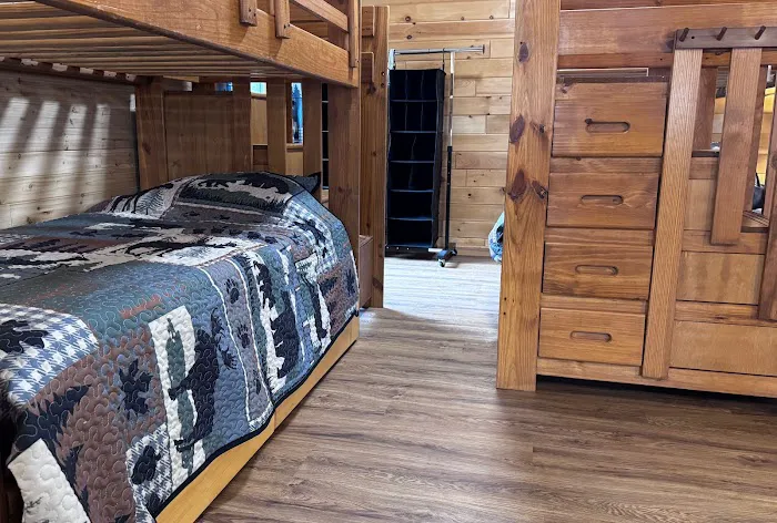 Little Moose Cabin Vacation Rental Picture 3