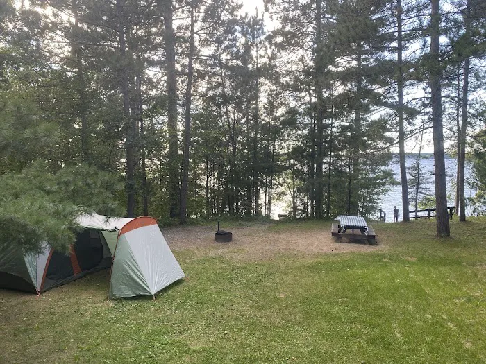 Williams Narrows campground Picture 10