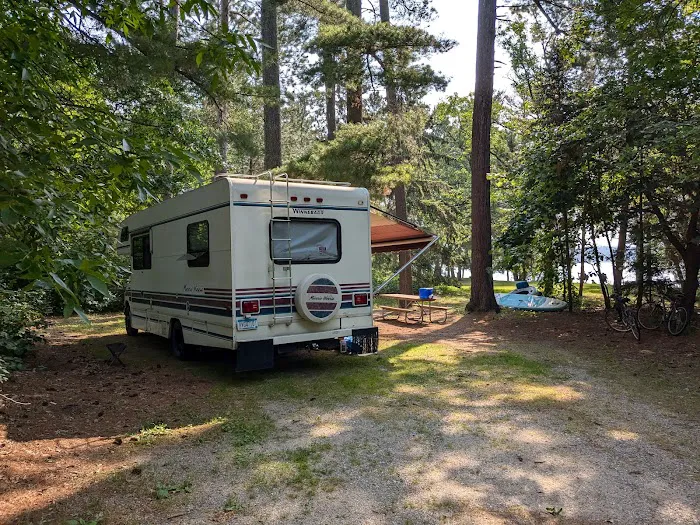 East Seelye Bay Campground Picture 8