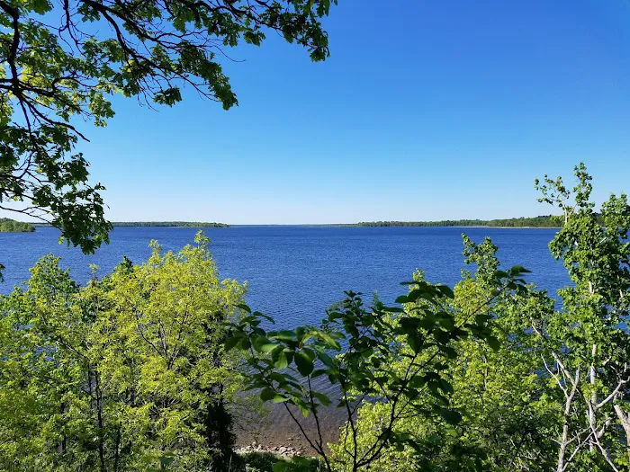 East Seelye Bay Campground Picture 5