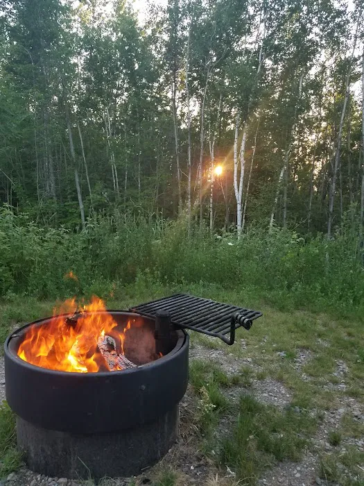 Vermilion Ridge Campground Picture 6