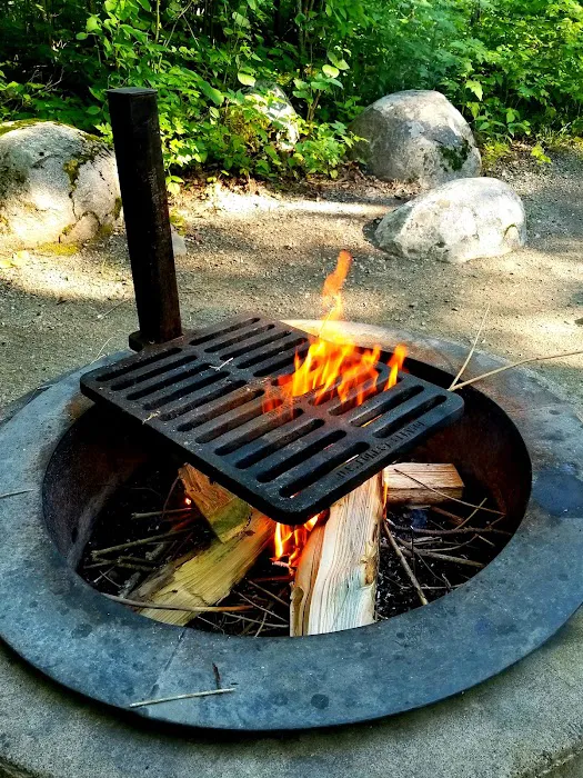 Fall Lake Campground Picture 10
