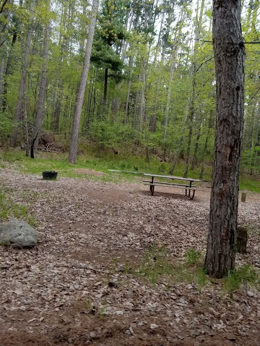 Side Lake Campground Picture 9