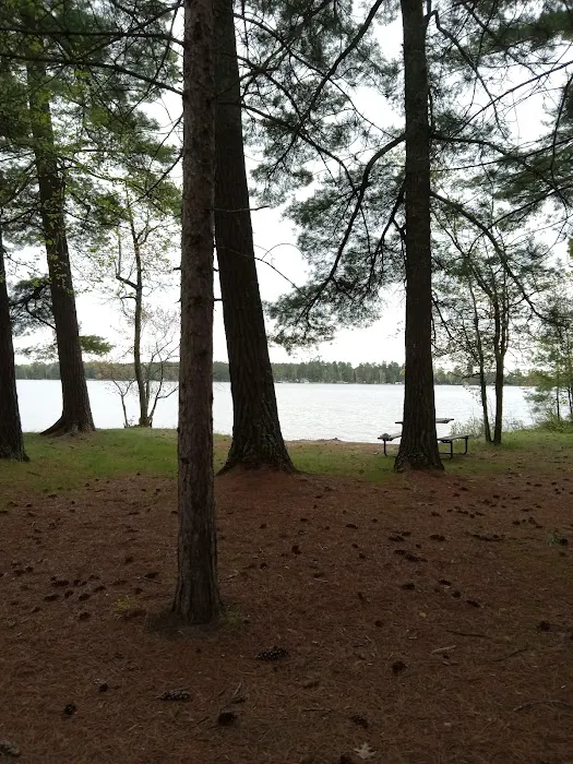 Side Lake Campground Picture 10