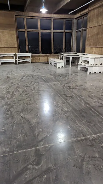 Central Camp Dining Hall Picture 8