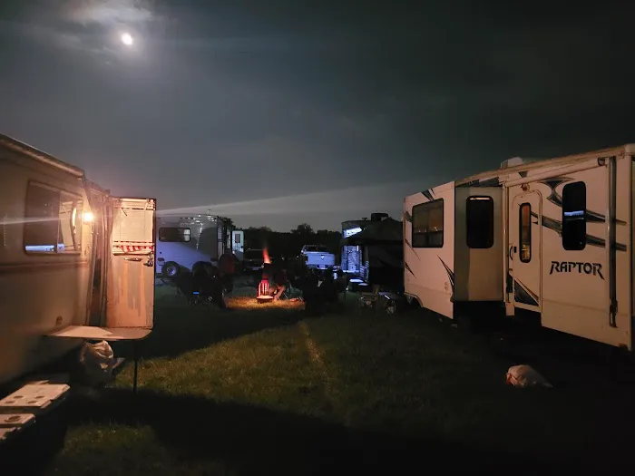 Campsite Apache Picture 1